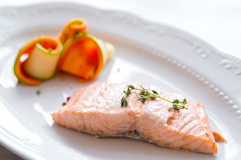 Poisson cuit à la vapeur
